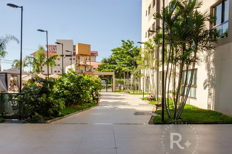 Clube Frente Mar | Sauna | Piscina | Beto Carrero