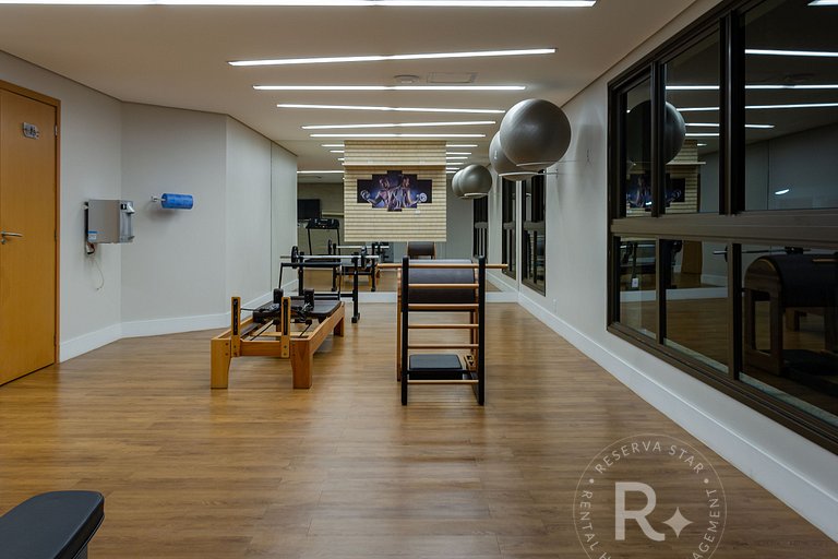 Clube Frente Mar | Sauna | Piscina | Beto Carrero