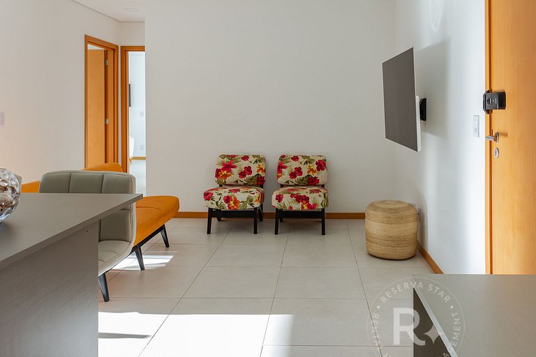 Clube Frente Mar | Sauna | Piscina | Beto Carrero