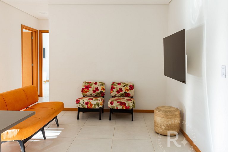 Clube Frente Mar | Sauna | Piscina | Beto Carrero