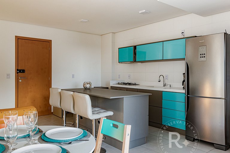 Clube Frente Mar | Sauna | Piscina | Beto Carrero