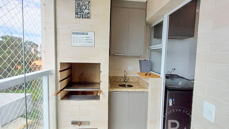 #202.Apê Novo, Telado e Pet-Friendly! 2 Suítes, Sacada Gourm