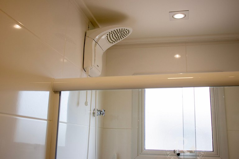 #202.Apê Novo, Telado e Pet-Friendly! 2 Suítes, Sacada Gourm