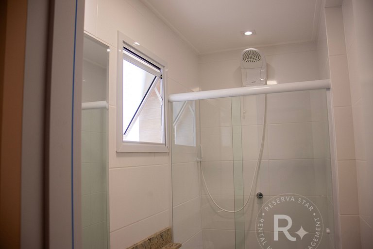 #202.Apê Novo, Telado e Pet-Friendly! 2 Suítes, Sacada Gourm