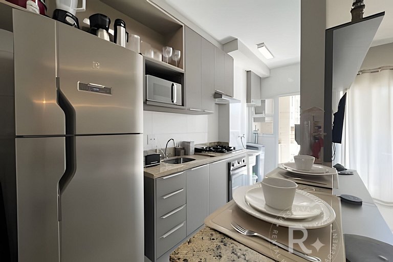 #208.Apto novo, 300 metros da praia, com piscina