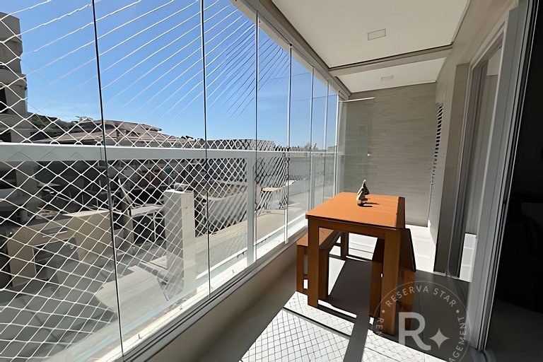 #208.Apto novo, 300 metros da praia, com piscina