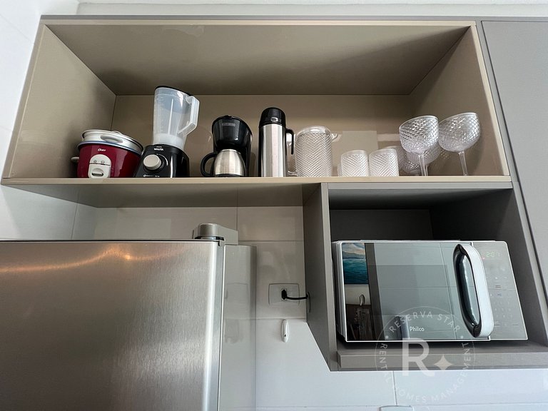 #208.Apto novo, 300 metros da praia, com piscina