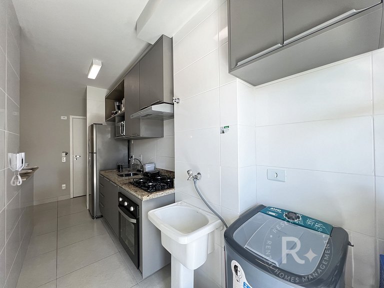 #208.Apto novo, 300 metros da praia, com piscina