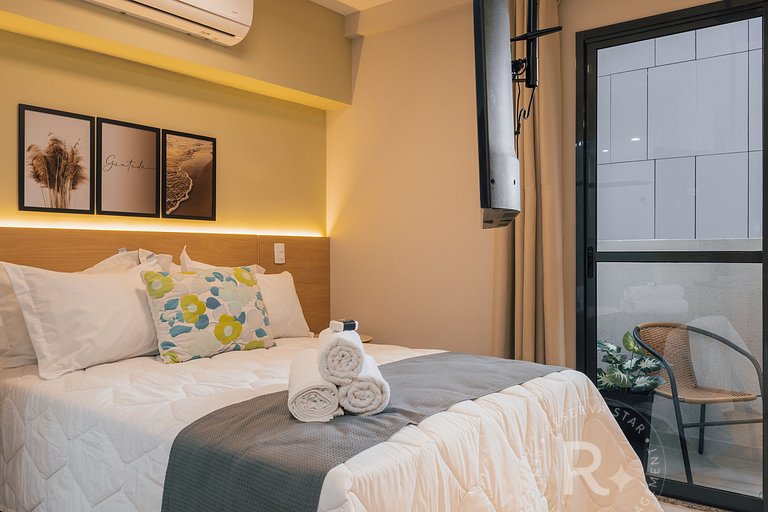 RStar Faria Lima | Loft Novo c/ Ar e ao Lado Metrô Fradique
