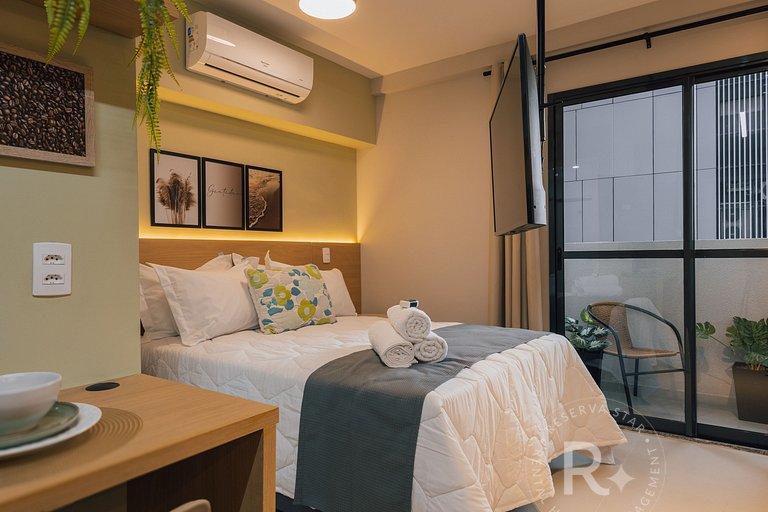 RStar Faria Lima | Loft Novo c/ Ar e ao Lado Metrô Fradique