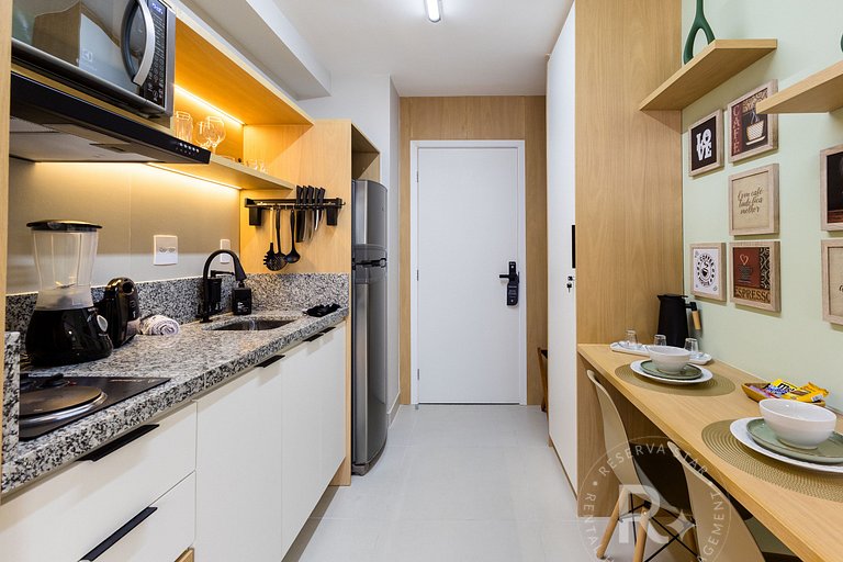 RStar Faria Lima | Loft Novo c/ Ar e ao Lado Metrô Fradique