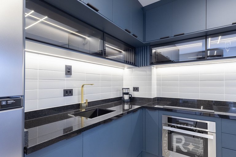 New 2-Bedroom Apt | A/C | Next to Consulate | 2 min to Metro