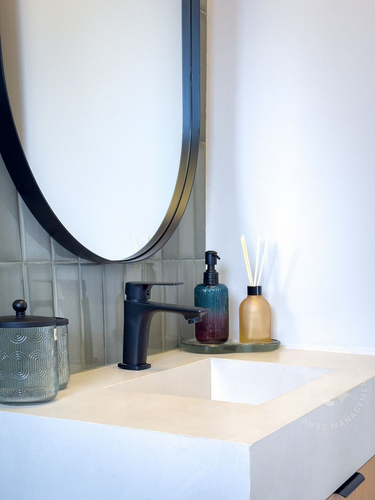 New 2-Bedroom Apt | A/C | Next to Consulate | 2 min to Metro