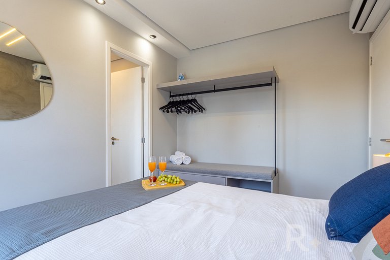 New 2-Bedroom Apt | A/C | Next to Consulate | 2 min to Metro