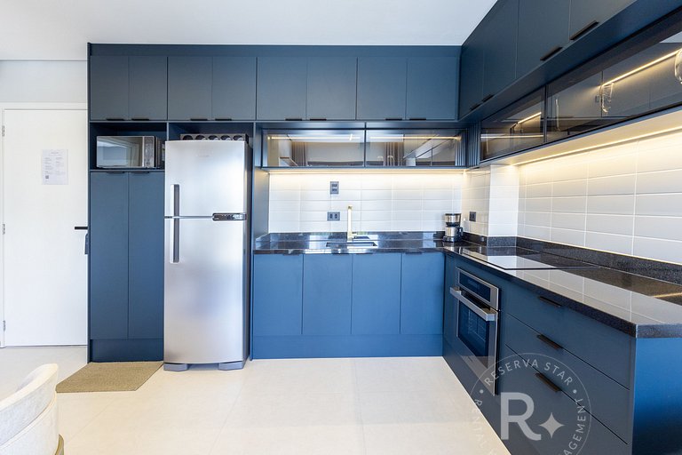 New 2-Bedroom Apt | A/C | Next to Consulate | 2 min to Metro