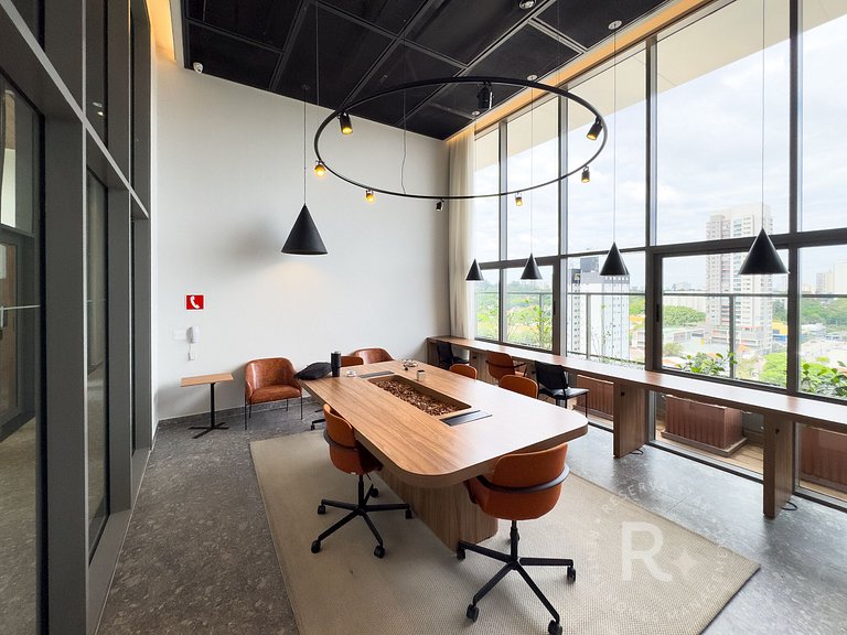 Studio 3 pessoas • A/C • Consulado • 2 min Metrô